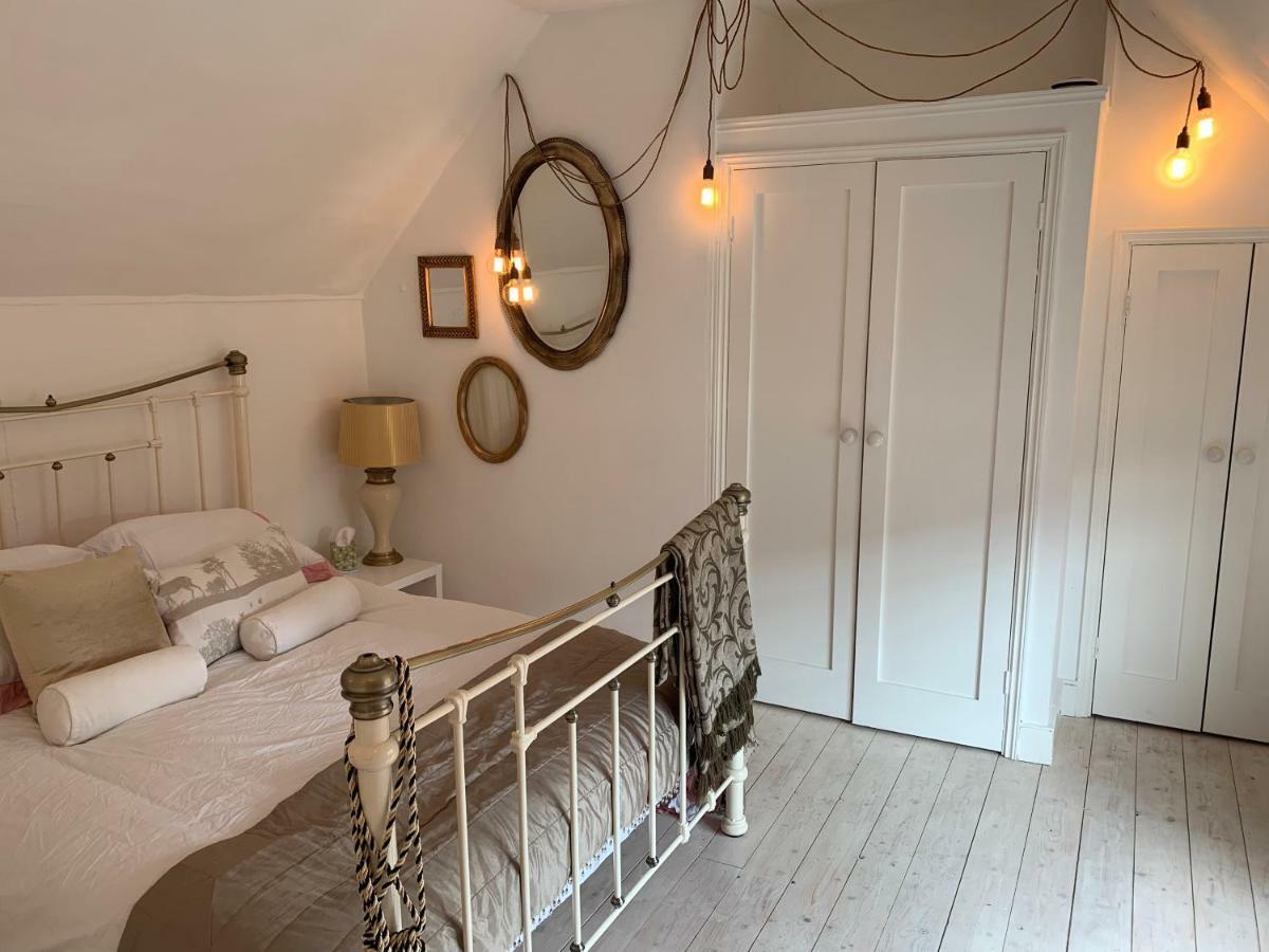 Sweet & Cosy 10 Bridewell Cottage With Parking Available Upon Request Bury St. Edmunds ภายนอก รูปภาพ
